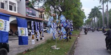 Para Pedagang Kaki Lima di TKI V Minta Kejelasan dari Developer Tentang Aturan Penertiban