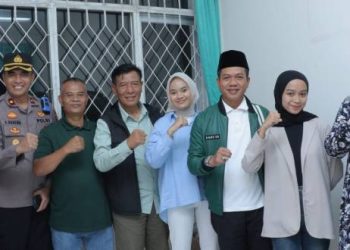 Bupati Bandung kunjungi  santri korban pencabulan yang sedang menjalani trauma healing dari  UPTD Perlindungan  Perempuan dan Anak (PPAT)  DP2KB3A.