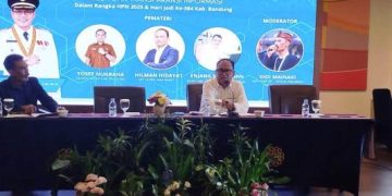 Menjadi Narasumber Seminar Kehumasan,  Ketua PWI Jabar Hilman Hidayat : Begini Langkah Menghadapi Wartawan