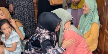 Sambangi Keluarga Korban Tragedi Peledakan Amunisi, Hj. Imas Aan Ubudiah : Semoga Tak Ada Lagi Peristiwa Serupa