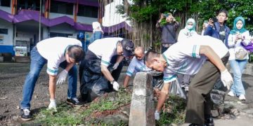 Bupati Herdiat Pimpin Apel Hari Lingkungan Hidup Sedunia 2025 dan Lakukan Aksi Bersih-Bersih Pasar Manis
