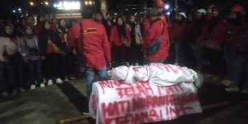 Ratusan Buruh PT. Danbi International Demo, Tuntut Kepastian Hak Pasca PHK Massal