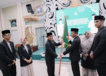 Lepas 157 Kafilah MTQH ke-39 Jabar, Bupati Bandung Optimistis sebagai Tuan Rumah Bisa Juara Umum