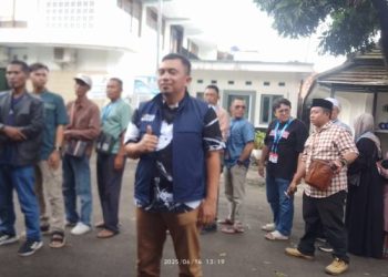 Kepulangan Jamaah Haji Kloter 5 Gelombang 1 di Pendopo Garut : Disambut Antusias dan Haru Bahagia