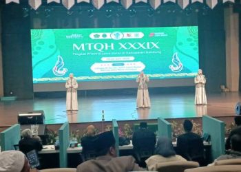 Peserta dari Kabupaten Bandung Cabang Syarhil Qur’an di MTQH ke XXXIX Jabar Tampil Memukau