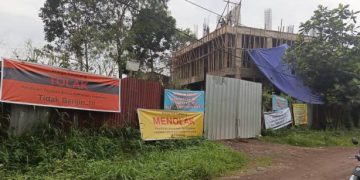 Diduga Tanpa Izin Warga Desa Sukamukti Tolak Pembangunan Sekolah Nasional Yayasan Benih Kemuliaan  Indonesia