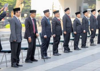 Wali Kota Bandung Lantik 13 Pejabat Pratama, Berikut Daftarnya