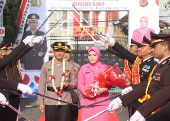 Polres Garut Gelar Kegiatan Upacara Wellcome and Farewell Kapolres Garut