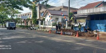 Perumdam Tirta Galuh Ciamis Lakukan Perbaikan Pipa Distribusi Utama, Suplai Air Terganggu Beberapa Hari.