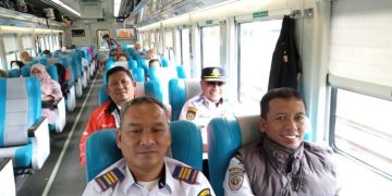 KA Argo Wilis Kembali Berhenti di Stasiun Ciamis, Sejumlah Pejabat Ikut Uji Coba Hari Pertama