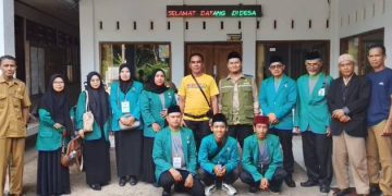 KKN-IK Kelompok 08 INU Ciamis Jalin Silaturahmi dengan Pemerintah Desa Gempalan Cikoneng