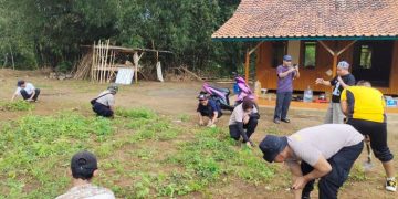 Polsek Kawali Dukung Ketahanan Pangan dan Ekonomi Warga Lewat Pendekatan Humanis “POLISI BAIK”