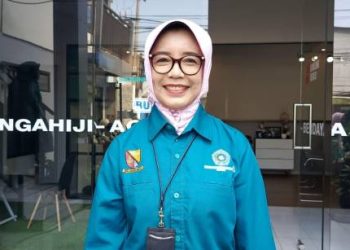 Ketua Rechecking Pokja III Ina Kania Dewi Apresiasi TP PKK Desa Sukamenak Masuk 6 Besar