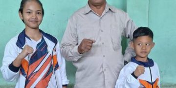 Rahmat dan Sarah, Siswa  SDN Adetex Mewakili Kabupaten Bandung pada O2SN  Karate Kata Tingkat Jabar