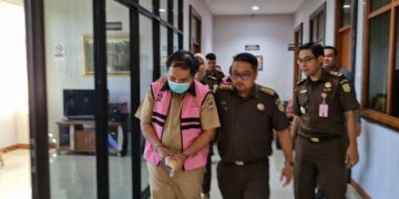 Tiga Tersangka Dugaan Korupsi Pengadaan Caravan Covid-19 di KBB Ditahan Kajari Kabupaten Bandung