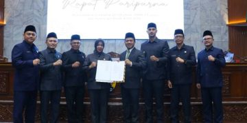 DPRD Setujui APBD Perubahan 2025 dan RPJMD 2025-2029, Ketua DPRD Hj. Renie : Wujud Komitmen Bersama