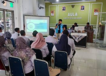 PLN UID Jabar Imbau Warga Jaga Jarak Aman Dekorasi dari Jaringan Listrik: Rayakan Kemerdekaan dengan Aman, Nyaman dan Penuh Semangat