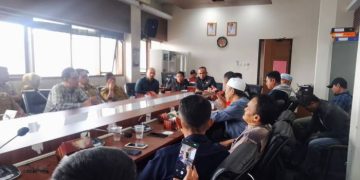 Komisi II DPRD Garut terima Audiensi Warga Perum Bayongbong Asri : Tuntut Kepastian Hak atas Sertifikat Rumah dan Status Aset Perumahan