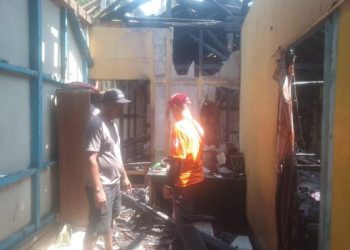 Ditinggal, Rumah Hangus Terbakar Kerugian Capai Rp50 Juta