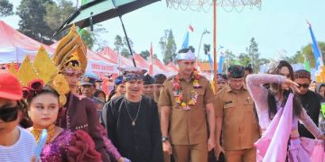 Hadiri Gebyar Wisata Budaya Andes Cilame, Wabup Ali Syakieb Ajak Generasi Muda Cinta Seni Budaya