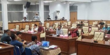 DPRD Garut Terima Aspirasi Warga Daerah Penghasil Listrik : Minta Penerangan dan Perbaikan Jalan