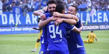 Persib Berhasil Taklukan  Semen Padang dengan Skor 2-0