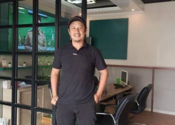 Kepala Desa Sukamenak Taufik, SE Peduli Warga Berhasil Bangun Desa