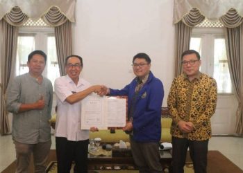 Lepas Mahasiswa ke Korea Selatan, Sekda Kabupaten Sukabumi Sampaikan Amanat Penting