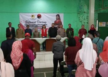 Reses Legislator F PDI P Angie Natesha di GOR Desa Margahayu Selatan Diwarnai Insiden Kecil Gegara Tamu Tak Kebagian Uang Transpor