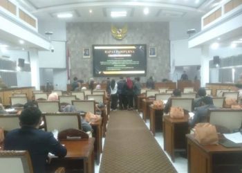Paripurna DPRD Garut Bahas Perubahan Kedua Raperda APBD 2026