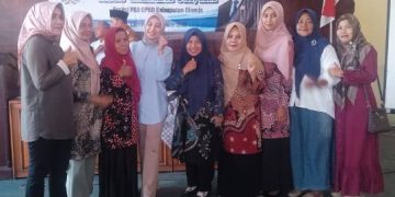 Gitta Griselda Lepas Rindu dengan Warga Baregbeg, Hangatkan Suasana Reses II Asep Rahmat