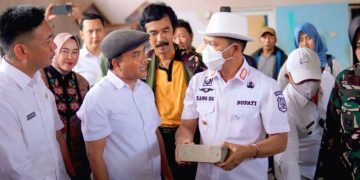 Inovasi Motah Sampah Jadi Batako, Bupati : Jadi Prototipe untuk Semua Desa
