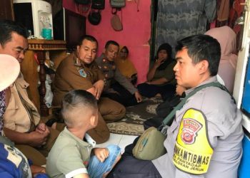 Gercep, Camat Solokan Jeruk Datangi Anak Korban Kekerasan