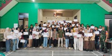 Antusias! Warga Desa Laksana Ikuti Pelatihan Pemasaran Pakaian Bayi Melalui Online Shop