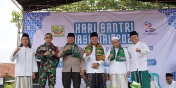 Camat Pacet Ajak Seluruh Elemen Masyarakat Jaga Tradisi dan Inspirasi Bangsa pada Peringatan HSN 2025