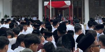 Hari Santri Nasional 2025 di Ciamis, Bupati Herdiat Ajak Santri Kawal Kemerdekaan Menuju Peradaban Dunia