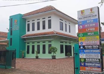 Kantor Baru Desa Cangkuang Kulon Sudah Ditempati Meski Belum Gunting Pita, Sekdes : Ingin Diresmikan Bupati Bandung