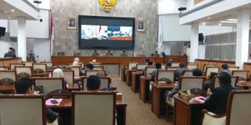 Di Rapat Paripurna, DPRD Garut Tetapkan Peraturan tentang Kode Etik, Tata Beracara BK