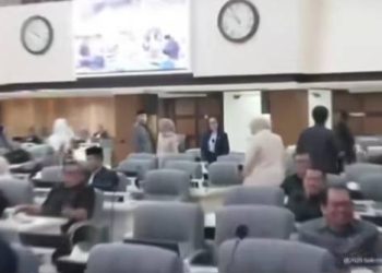 Apa itu Walk Out? Ini Arti dan Penjelasannya