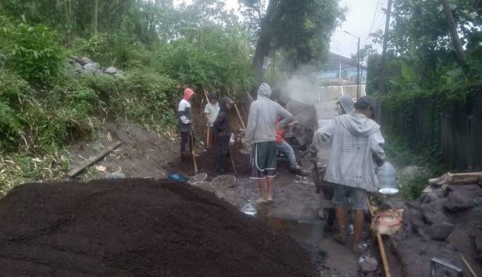 Pemdes Suci Penetrasikan Anggaran IP untuk Rehabilitasi Jalan Desa