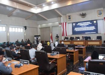 Paripurna DPRD Kabupaten Sukabumi Penyampaian Pandangan Umum Fraksi Atas Nota Pengantar Bupati