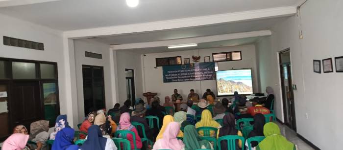 Upaya Tingkatkan Perekonomian Masyarakat Pemdes Cangkuang Wetan Gelar Pelatihan Peningkatan Kapasitas