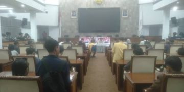 Sejumlah Mahasiswa Demo di Gedung DPRD Garut, Tolak RUU KUHAP dan Dorong Pengesahan RUU Masyarakat Adat dan Perampasan Aset