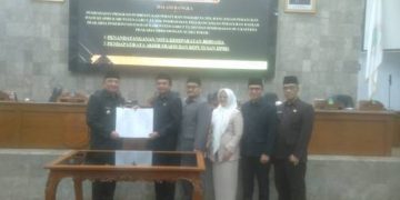 Tok ! Rapat Paripurna DPRD Garut Setujui Raperda APBD 2026