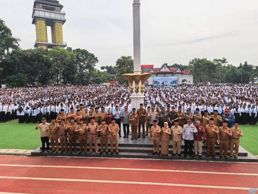 Lantik 7.550 PPPK Paruh Waktu, Bupati Bandung Komitmen Perjuangkan Status Penuh