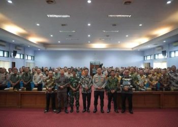 Hadapi Nataru, Bupati Herdiat Minta Seluruh Jajaran Siaga Penuh