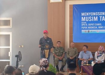 Penyerahan Alsintan di Ciamis, Bupati Herdiat Tegaskan Irigasi dan Leuwi Keris Jangan Jadi Proyek Tanpa Manfaat