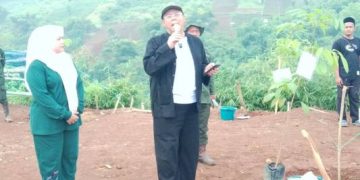 Hadiri Pembagian Raport di Ponpes Darussa’adah, Cucun A. Syamsurijal Serukan Gerakan Nusantara Menanam