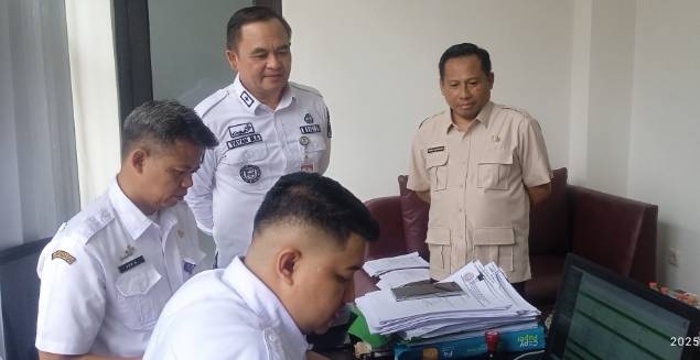 Disdukcapil Ciamis Pastikan Keabsahan Data Jemaah Haji 2025, Verifikasi Mahram hingga Pendamping Lansia Dilakukan Ketat
