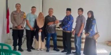 Tebar Kepedulian, BUMDes SKB Mandiri Santuni Anak Yatim Piatu di Desa Sukabakti